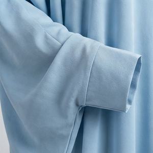 Nueva Abaya Tradicional Musulmana de Estilo Elegante, Kaftán con Trabajo a Mano, Ropa Islámica para Mujer, Color Personalizado, Cuello en V, Largo, de Poliéster - Product Image 5