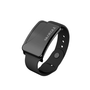 Pulsera Inteligente con Rastreador GPS SKOEGLE para Niños y Adultos Mayores, Botón SOS, Batería Recargable, Rastreo en Tiempo Real, Navegación GPS - Product Image 4