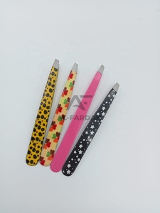 Pince à épiler pour sourcils en acier inoxydable japonais, à pointe carrée et biseautée, avec revêtement en papier, motifs personnalisés disponibles - Product Image 6