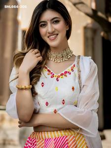 ชุดเลเฮนกา-เสื้อและผ้าคลุมไหล่ ผ้าไหมอาร์ตคุณภาพเยี่ยม พิมพ์ลายดิจิตอลเลเฮริยา พร้อมลูกไม้มุก ดีไซน์หรูหรา จากซัพพลายเออร์อินเดีย - Product Image 2