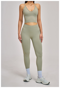 Ensemble de yoga 2 pièces pour femme, vert sauge uni, haut court à col rond et bretelles spaghetti, leggings taille haute pleine longueur, sans couture, séchage rapide - Product Image 5