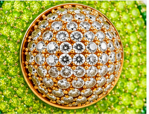Colgante de Moissanita con Diseño de Aguacate de Dibujos Animados, Adorno para Bolso con Pedrería, Chapado en Oro Verde, Joyería, Regalo para Cumpleaños y Navidad - Product Image 5