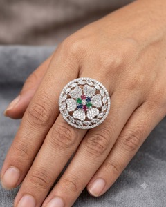 Anillo Ajustable con Racimo de Flores y Diamantes Americanos para Mujer, Ideal para Recepciones y Fiestas Nocturnas, Fabricante de Anillos - Product Image 4