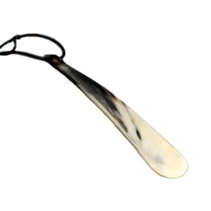 Wholesale Fashion Shoe horn flat Shaped Long Handle Shoe Horn with leather hanging use for sale product