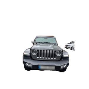 Jeep Wrangler 2.0 Overland Power Top 4 Puertas, Modelo Junio 2023, Caja de Cambios Automática, 13,500 km, Volante a la Izquierda, Asientos de Tela, Cámara Trasera - Product Image 1