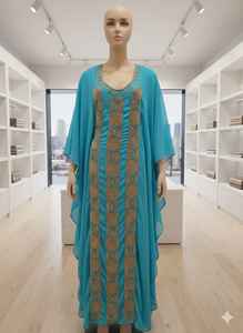 ชุดคาฟตันผ้าชีฟองสีเขียวขุ่นสุดหรู พร้อมแผงปักลายทองคำและรายละเอียดลายดอกไม้ที่คอเสื้ออย่างประณีต เหมาะสำหรับงานหรูหรา - Product Image 2