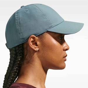 Gorra de Verano con Opciones de Color y Talla, Elegante Gorro para Exteriores, Gorra de Béisbol para Uso Diario, Ajuste Suave y Cómodo, Bordado Personalizado - Product Image 2