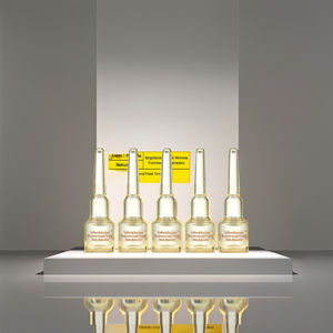 ดิฟเฟอร์แอนด์ดีเพอร์ ซี-โทนนิ่ง เดลี่ช็อต สตาร์ทเตอร์แพ็ค ผสมไนอะซินาไมด์และวิตามินซี 10 มล. ผลิตภัณฑ์บำรุงผิวหน้าเพื่อผิวกระจ่างใส - Product Image 1