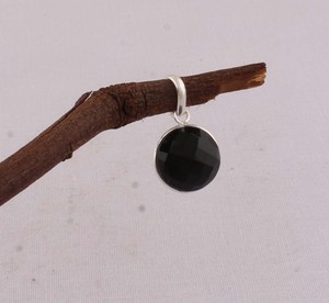 Collar de Plata de Ley 925 con Colgante de Ónix Negro, Gema Negra Natural, Joyería Artesanal Hecha a Mano, Estilo Gótico Vintage, Venta al por Mayor - Product Image 2