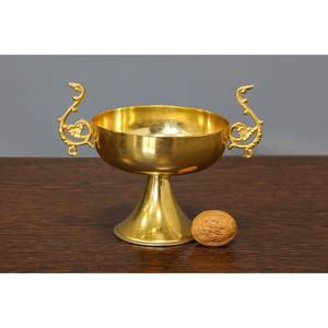 El tazón de latón para servir es un pieza de arte culinario atemporal que el brillo del latón capta instantáneamente la atención y el asombro. - Product Image 6