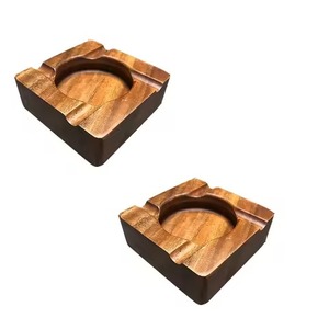 Cenicero de Madera con Base Cuadrada de Acabado Natural en Tamaño Estándar para Fumar, Ideal para Bares, Hoteles y Salas de Estar - Product Image 5