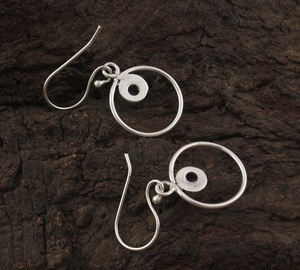 Boucles d'oreilles pendantes en pierre de lune arc-en-ciel naturelle, argent sterling 925, fabrication artisanale, luxe, fines, élégantes, bijoux pour femmes, vente en gros - Product Image 4