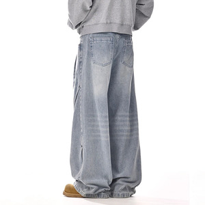 Jeans de mezclilla para hombre, de pierna ancha y corte holgado, azul claro lavado a la piedra, informales para verano, de cintura media, de algodón tejido, con estampado serigrafiado, ligeros - Product Image 4