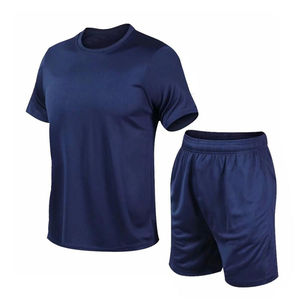 Ensemble de vêtements de sport de performance pour hommes, uniforme de tennis haut de gamme, jersey et short légers et respirants pour l'entraînement et les tournois - Product Image 4