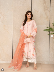 Robe en soie brodée florale rose pour femme, coupe classique, longueur normale, style décontracté indien pakistanais moderne, toutes saisons, anti-humidité - Product Image 3