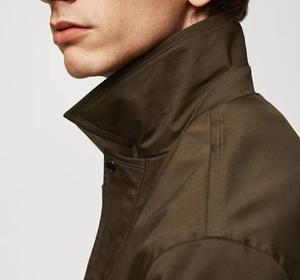 เสื้อแจ็คเก็ตผู้ชายผ้าฝ้ายหลายกระเป๋า สไตล์ซาฟารี สำหรับกิจกรรมกลางแจ้ง ติดกระดุม แขนยาว ลำลอง ใส่ทำงานได้ รับผลิตแบบ OEM ODM ขายส่งจำนวนมาก - Product Image 4