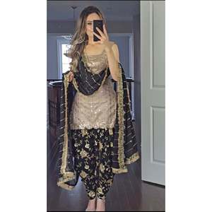 ชุดปาร์ตี้ออกแบบโดยดีไซเนอร์ของผู้หญิงชุดหรูหราเสื้อ doti salwar dupatta - Product Image 1