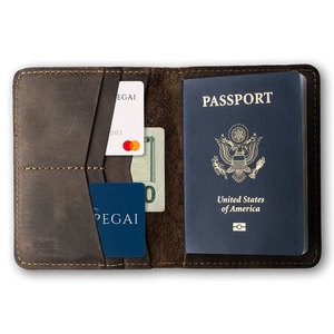 Porta Pasaportes Personalizado para Viajes de Negocios, Funda de Cuero Crazy Horse Impermeable para Pasaporte - Product Image 2