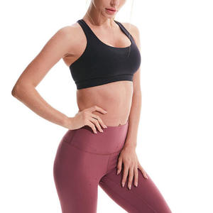 Soutien-gorge de sport rose clair pour femme avec fines bretelles, sans coutures, couleur unie, maintien moyen, haut de yoga pour tenue de sport - Product Image 5