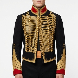 Veste de cérémonie pour homme, style hussard noir et or tressé, avec bordure rouge, pour défilé de fanfare, style napoléonien - Product Image 3