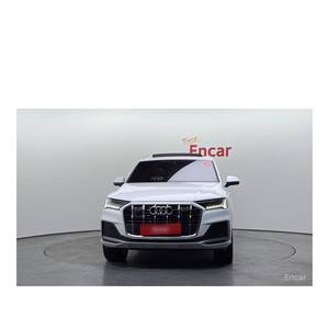 Audi Q7 45 TDI quattro Premium décembre 2023 65 548 km Volant à gauche Diesel Boîte automatique Sièges en cuir Caméra de recul - Product Image 3