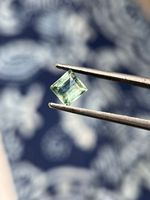 Kyanite de couleur menthe naturelle, pierre précieuse carrée facettée d'Afrique pour la fabrication de bijoux