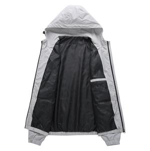 Veste d'extérieur vierge personnalisable avec logo, coupe-vent imperméable, manteau décontracté oversize pour homme - Product Image 3