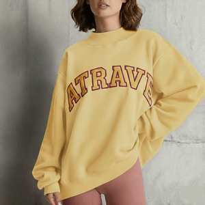 Sudadera Oversize Personalizada de Algodón Suave con Cuello Alto y Forro Polar Bordado para Mujer, Estilo Urbano, Ecológica, para Otoño - Product Image 4