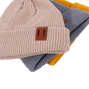 Bonnet tricoté personnalisé en mélange de laine, chaud pour l'hiver, avec logo brodé, OEM, marque privée, vente en gros - Product Image 5