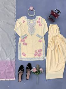 Conjunto de traje Patiala bordado en crema de diseñador para mujer, ropa de fiesta, salwar kameez punjabi con dupatta, vestido étnico festivo para boda - Product Image 6
