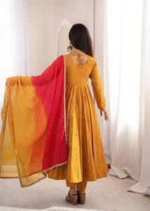 Ensemble ethnique 3 pièces de qualité supérieure pour femmes fil à paillettes haut de travail pantalon en coton et dentelle Dupatta tailles cousues marge - Product Image 2