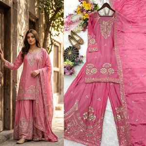Conjunto de Salwar Kameez Rosa Bordado de Secado Rápido Royal Export para Mujer, Top y Pantalones Palazzo Estilo Pakistaní e Indio para Fiestas y Bodas - Product Image 1