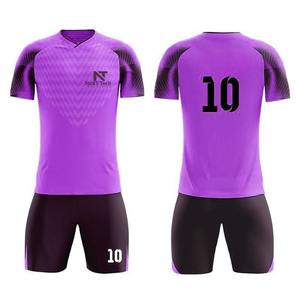 Ropa Deportiva Cómoda, Uniforme de Fútbol para Hombre, 100% Poliéster, Uniforme de Fútbol Personalizado para Hombre - Product Image 2