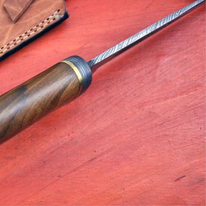 1. Cuchillo de Caza de Hoja Fija de Acero de Damasco, Hecho a Mano, para Campismo, Supervivencia y Uso General, con Funda de Cuero - Product Image 5