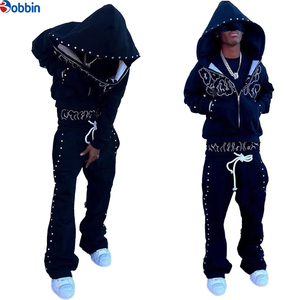 Conjunto Deportivo de Moda con Logotipo Personalizado, Corte Regular, Tejido Grueso 2 en 1, Sudadera con Capucha y Pedrería, Pantalones Deportivos Brillantes para Uso Diario - Product Image 1