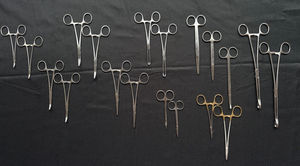 Juego de Instrumentos Quirúrgicos Orthotrac de Acero Inoxidable, Bandeja para Instrumentos Menores, Estuche para Autoclave, Retractor, Modelo Personalizable OSS10, Certificado CE - Product Image 5