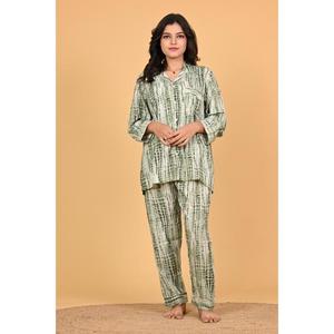 Poly Crepe Floral Printed Lightweight Summer V-neck Pajama Set Women Soft Lounge Wear Comfortable Sleepwear Stylish Home Wear - Product Image 1