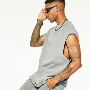 Conjunto de Camisetas y Pantalones Cortos de Algodón Blanco Personalizados con Estampado por Sublimación, Conjunto Deportivo para Hombre - Product Image 6