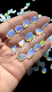 Cabochon de pierres précieuses en vrac à facettes en opale éthiopienne naturelle de très haute qualité Forme de mélange Taille personnalisable Certifié par une tierce partie - Product Image 6