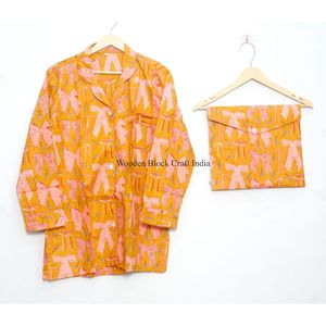 ชุดนอนผ้าฝ้ายแท้ 100% สวยงาม ชุดนอนผู้หญิงลายพิมพ์โบว์น่ารัก ชุดนอนฤดูร้อนใส่สบาย - Product Image 2