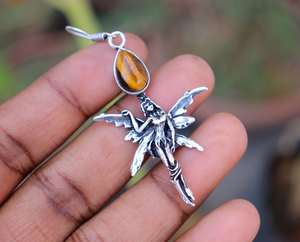 Pendientes Colgantes de Plata de Ley con Ojo de Tigre Natural y Baño de Oro, Joyería Artesanal con Piedras Preciosas, Regalo para Ella, Ideal para Fiestas - Product Image 4