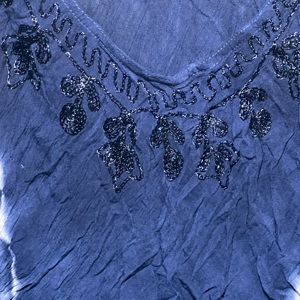 เสื้อทูนิคสไตล์โบฮีเมียนสีครามแบบย้อมสีแบบไทได สำหรับผู้หญิง คอทรงโอ แขนกุด คลาสสิก |   ชุดเดรสลำลองทรงหลวมสำหรับฤดูร้อน - Product Image 4