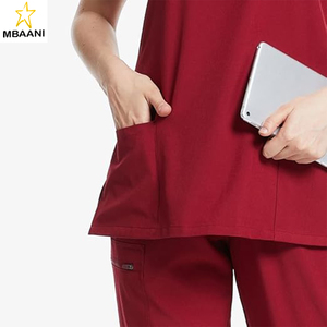 ชุดสครับสำหรับผู้หญิง - เสื้อสครับยืดหยุ่นพร้อมกางเกง 8 กระเป๋า, เอวยางยืดแบบโยคะ, ป้องกันรอยยับ, ทรงเข้ารูป - Product Image 4