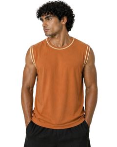 เสื้อกล้ามผู้ชายสีส้มไหม้ ผ้าคอตตอนเจอร์ซีย์พรีเมียม สำหรับออกกำลังกาย ฟิตเนส ลำลอง ใส่สบายในฤดูร้อน น้ำหนักเบา ระบายอากาศได้ดี ทรงพอดีตัว - Product Image 1