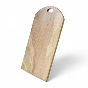 Planche à découper en bois d'acacia, design rectangulaire classique, épaisse, robuste, sûre pour les couteaux, idéale pour la découpe quotidienne, le service et la décoration de cuisine - Product Image 1