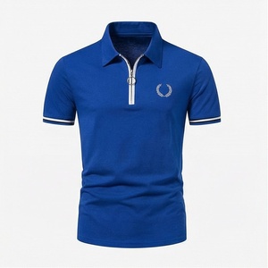 Polo à manches courtes bleu pour homme avec fermeture éclair, logo brodé, décontracté, respirant, coupe classique, design en jersey tricoté - Product Image 1