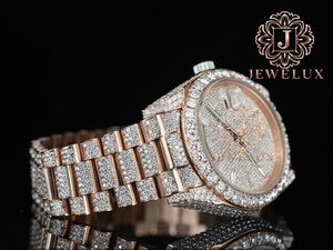 Montre de luxe en acier inoxydable avec diamants Moissanite, style Hip Hop, pour homme, bijou personnalisé, idéale pour anniversaire ou remise de diplôme, en vente - Product Image 4