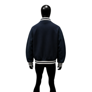 Veste universitaire en laine bleu marine, veste de baseball classique avec col, poignets et ourlet côtelés à rayures blanches, boutons-pression noirs - Product Image 2