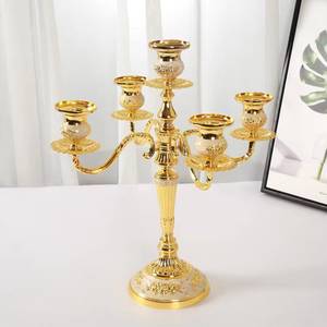 Candelabro de Lujo Dorado de Metal Hecho a Mano, Ecológico, Resistente al Calor, con Ramas en Espiral, Centro de Mesa Vintage para Bodas - Product Image 1