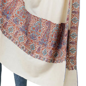 Chales de Invierno Elegantes con Estampado de Alta Calidad al por Mayor, Chales de Cachemira para Mujer con Tamaños Personalizados, Nuevos Chales Estampados OEM - Product Image 6